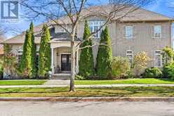 53 CATALINA CRESCENT | Richmond Hill Ontario | Slide Image Four