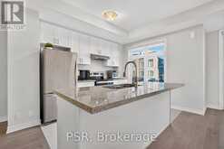 88 WILLIAM SHEARN CRESCENT | Markham Ontario | Slide Image Three