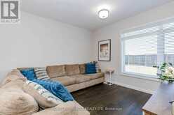19 - 35 MIDHURST HEIGHTS | Hamilton Ontario | Slide Image Eight