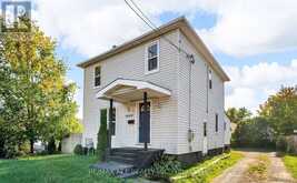 1606 PITT STREET | Cornwall Ontario | Slide Image One