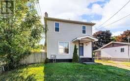 1606 PITT STREET | Cornwall Ontario | Slide Image Two