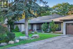 140 SANDRINGHAM DRIVE | Toronto Ontario | Slide Image Two