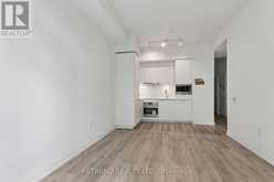 7 GOLDEN LION HEIGHTS | Toronto Ontario | Slide Image Fifteen
