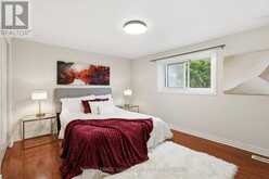 19 STARLAKE DRIVE | Toronto Ontario | Slide Image Fifteen