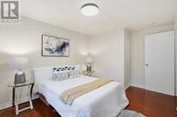 19 STARLAKE DRIVE | Toronto Ontario | Slide Image Nineteen