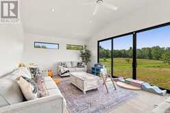 17050 MCCOWAN ROAD | Whitchurch-Stouffville Ontario | Slide Image Seventeen
