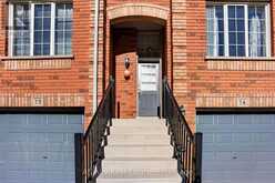 76 - 5530 GLEN ERIN DRIVE | Mississauga Ontario | Slide Image Four