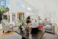 368 FOURTH LINE | Oakville Ontario | Slide Image Twelve