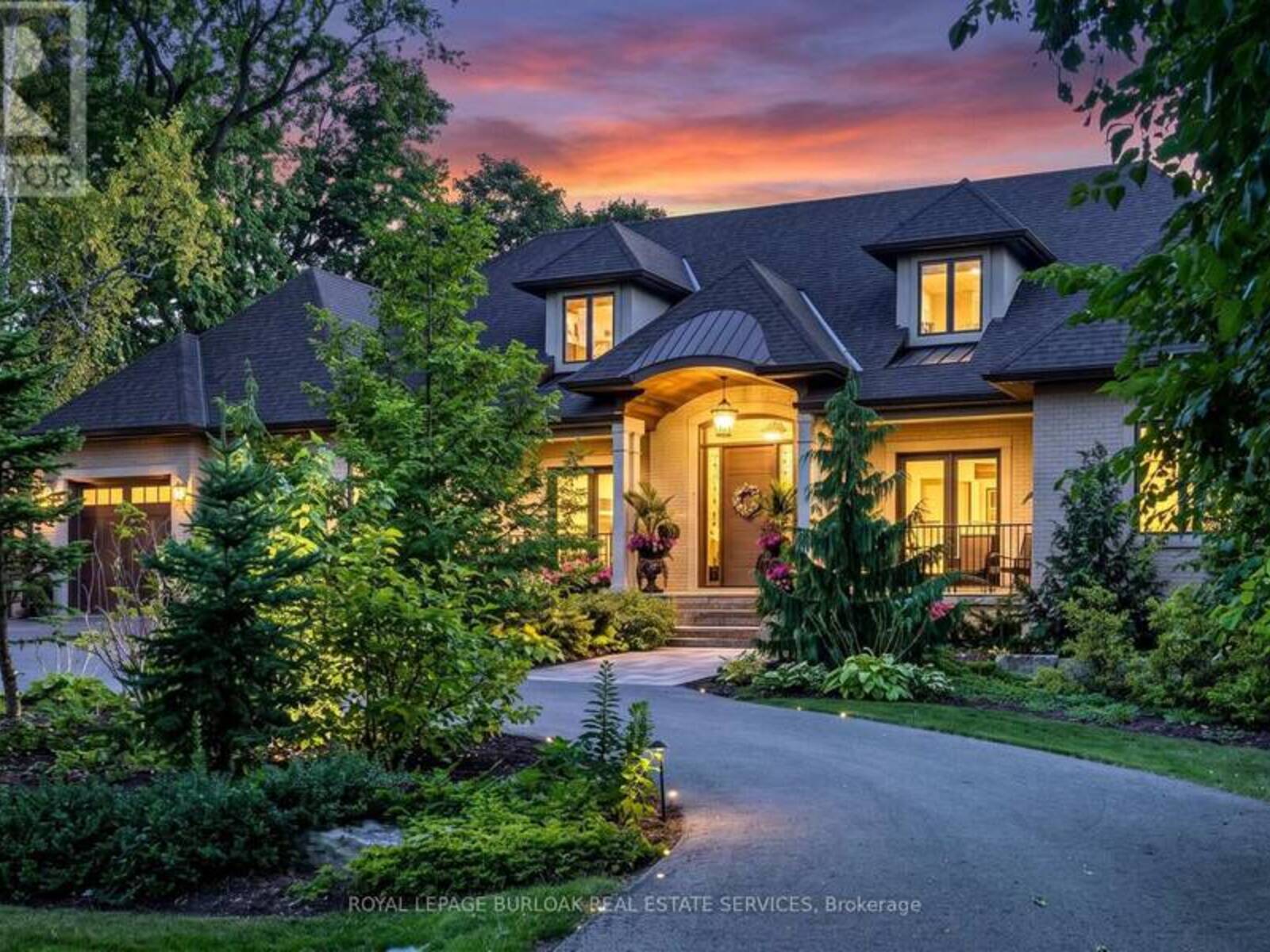 368 FOURTH LINE, Oakville, Ontario L6J 5A8