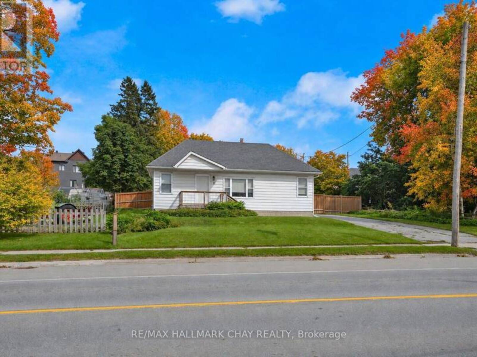 11 KING STREET S, Cookstown, Ontario L0L 1L0