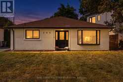 560 STONECLIFFE ROAD | Oakville Ontario | Slide Image One
