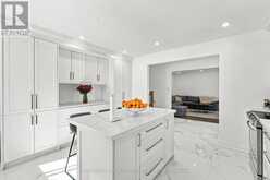 560 STONECLIFFE ROAD | Oakville Ontario | Slide Image Six