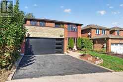 1690 MAJOR OAKS ROAD | Pickering Ontario | Slide Image Three