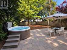151 THOMS CRESCENT | Newmarket Ontario | Slide Image Thirteen