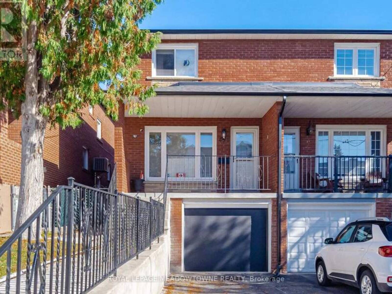 451 WESTMORELAND AVENUE N, Toronto, Ontario M6H 3A6