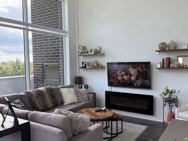 424 - 385 ARCTIC RED DRIVE Oshawa Ontario, L1L 0W9 - 2 Bedrooms Condo For Sale