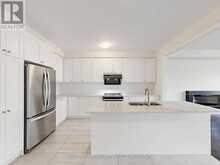 86 PRUNELLA CRESCENT | East Gwillimbury Ontario | Slide Image Six