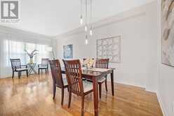 63 BILLINGHAM HEIGHTS | Aurora Ontario | Slide Image Twelve