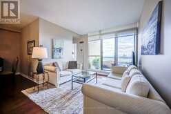 PH22 - 32 CLARISSA DRIVE | Richmond Hill Ontario | Slide Image Eleven