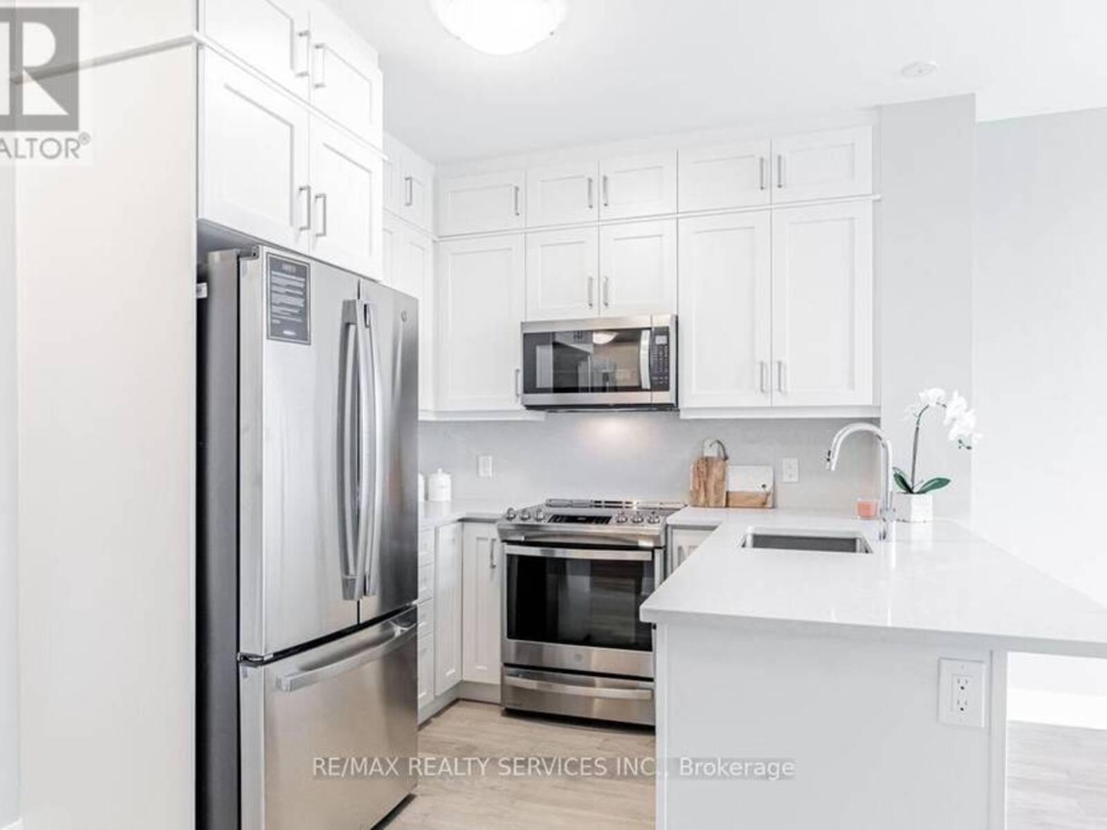 403 - 50 KAITTING TRAIL W, Oakville, Ontario L6M 5N3