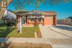 14 TINTON CRESCENT | Toronto Ontario | Slide Image Four