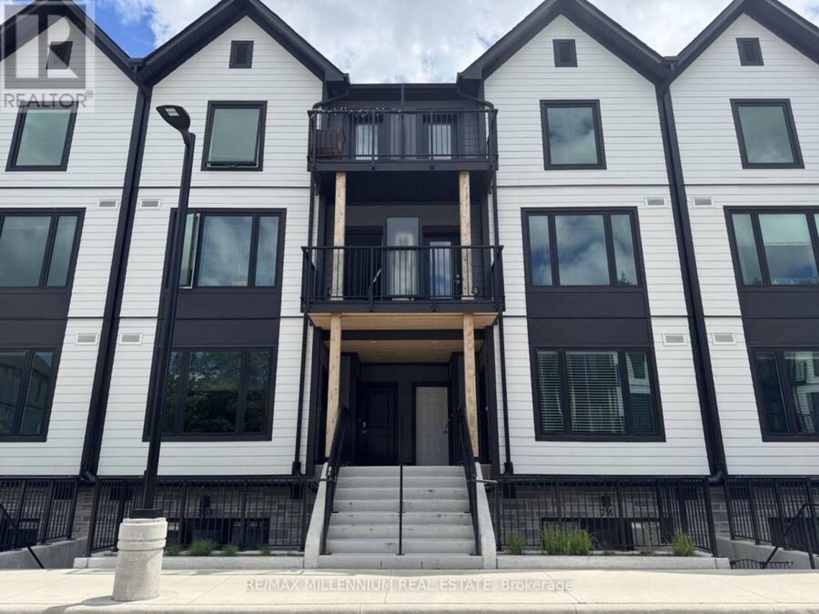214 - 708 WOOLWICH STREET, Guelph, Ontario N1H 0C8
