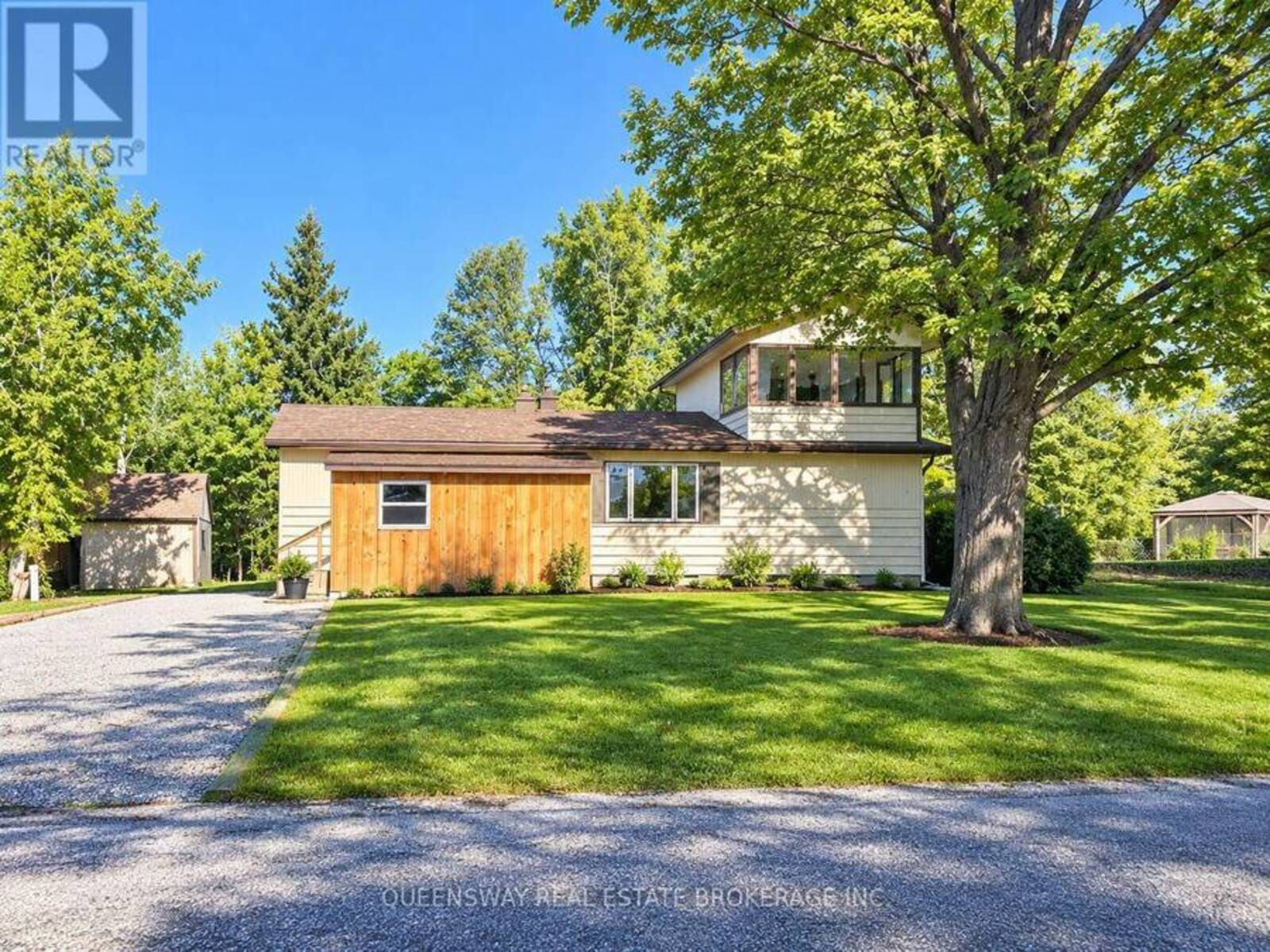 63 WARD AVENUE, Orillia, Ontario L3V 6H2