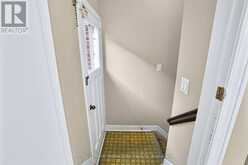 43 KATHROSE DRIVE | Toronto Ontario | Slide Image Thirteen