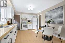 43 KATHROSE DRIVE | Toronto Ontario | Slide Image Six