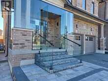 219 WILLIAM FAIR DRIVE | Clarington Ontario | Slide Image Four