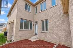 27 APPLEGATE DRIVE | East Gwillimbury Ontario | Slide Image Forty-seven