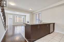 27 APPLEGATE DRIVE | East Gwillimbury Ontario | Slide Image Six