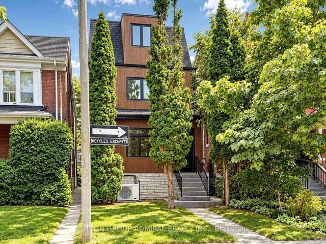 109 FERMANAGH AVENUE Toronto Ontario, M6R 1M1 - 6 Bedrooms Home For Sale