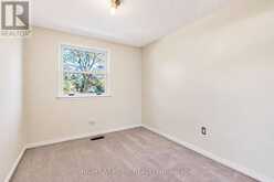 68 TROTT SQUARE | Toronto Ontario | Slide Image Twelve