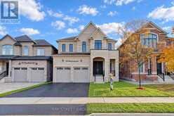 736 HARRY DOUGLAS STREET | Newmarket Ontario | Slide Image Four