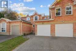 74 RITVA COURT E | Richmond Hill Ontario | Slide Image Two