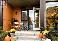 106 - 150 SABINA DRIVE | Oakville Ontario | Slide Image One