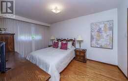 57 DARNBOROUGH WAY | Toronto Ontario | Slide Image Thirteen