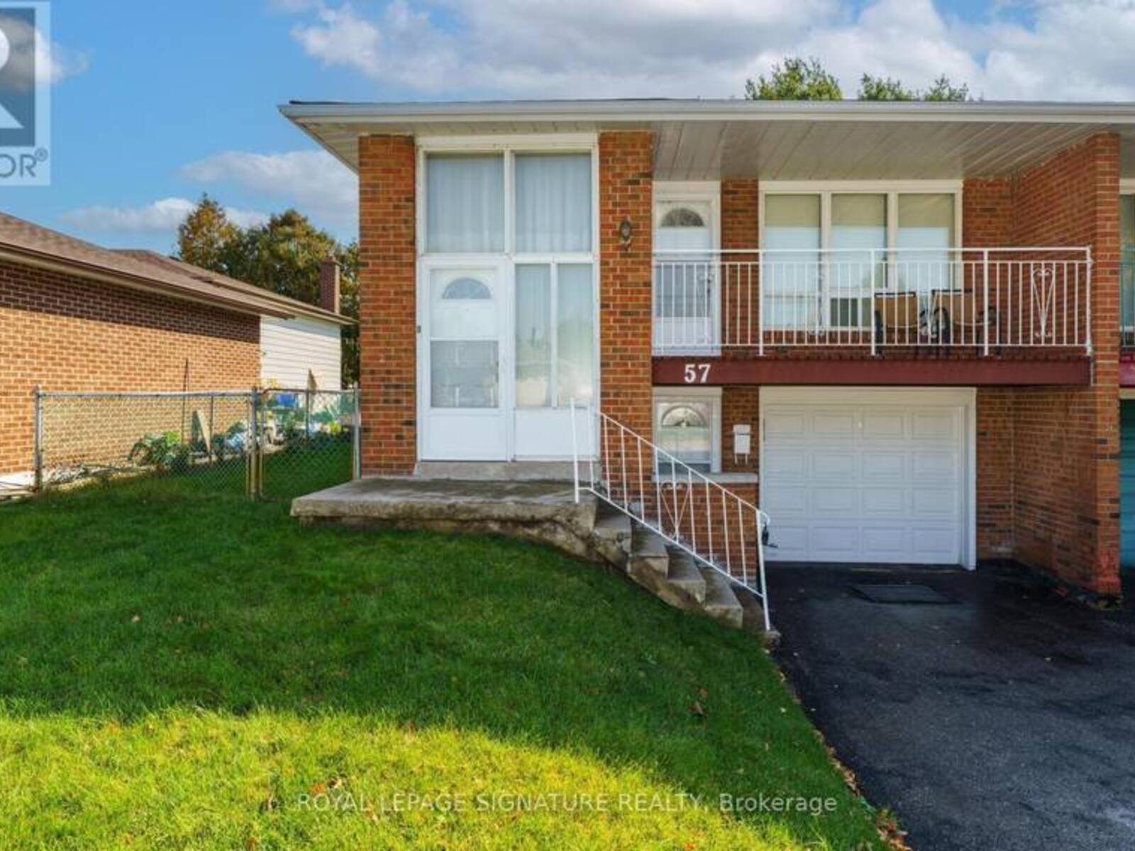 57 DARNBOROUGH WAY, Toronto, Ontario M1W 2G2