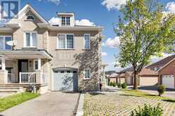 15 BENJAMIN HOOD CRESCENT | Vaughan Ontario | Slide Image Two