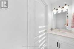15 BENJAMIN HOOD CRESCENT | Vaughan Ontario | Slide Image Nine