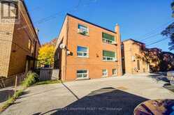 827 COSBURN AVENUE | Toronto Ontario | Slide Image Thirty-eight