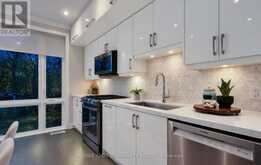 159 BOULTBEE AVENUE | Toronto Ontario | Slide Image Twelve