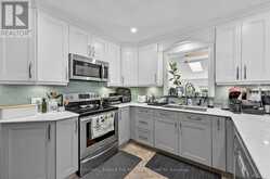 65 MILLARD AVENUE | Newmarket Ontario | Slide Image Ten