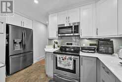 65 MILLARD AVENUE | Newmarket Ontario | Slide Image Eleven