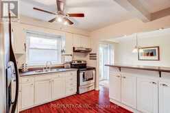 2302 REDFERN ROAD | Burlington Ontario | Slide Image Twelve