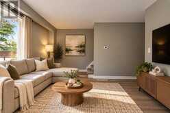 27 WOODMAN DRIVE N | Hamilton Ontario | Slide Image Thirteen