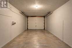 27 WOODMAN DRIVE N | Hamilton Ontario | Slide Image Thirty-two