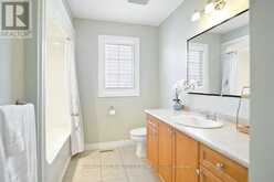 560 LAKEVIEW DRIVE | Woodstock Ontario | Slide Image Thirty
