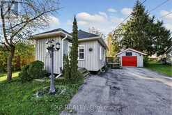 323 BELL STREET | Tay Ontario | Slide Image Two